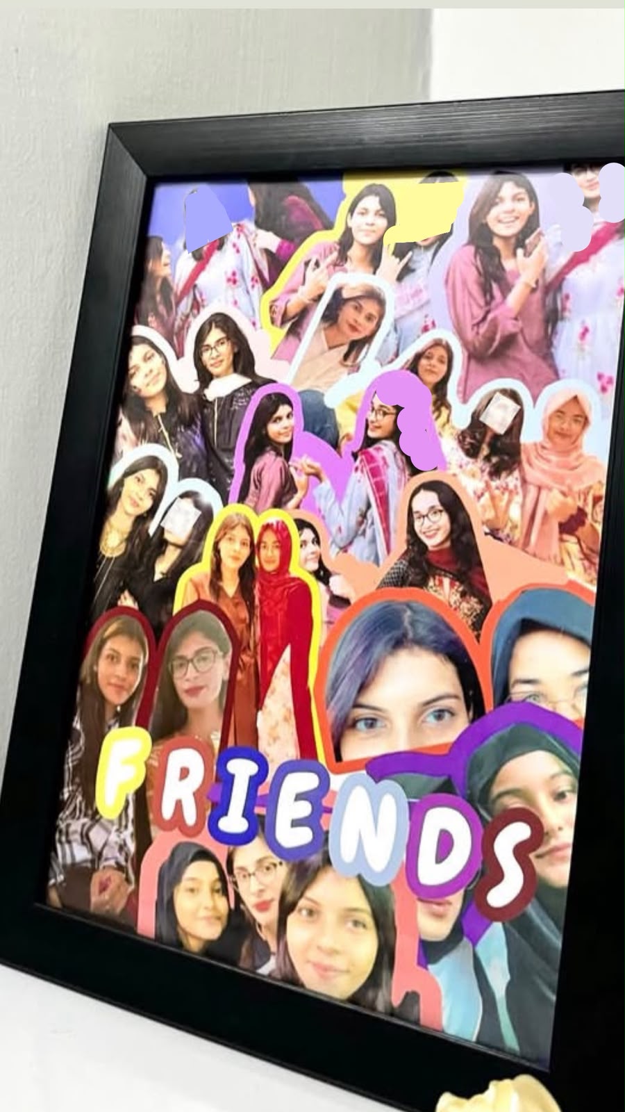 Friends Frame thumbnail 2