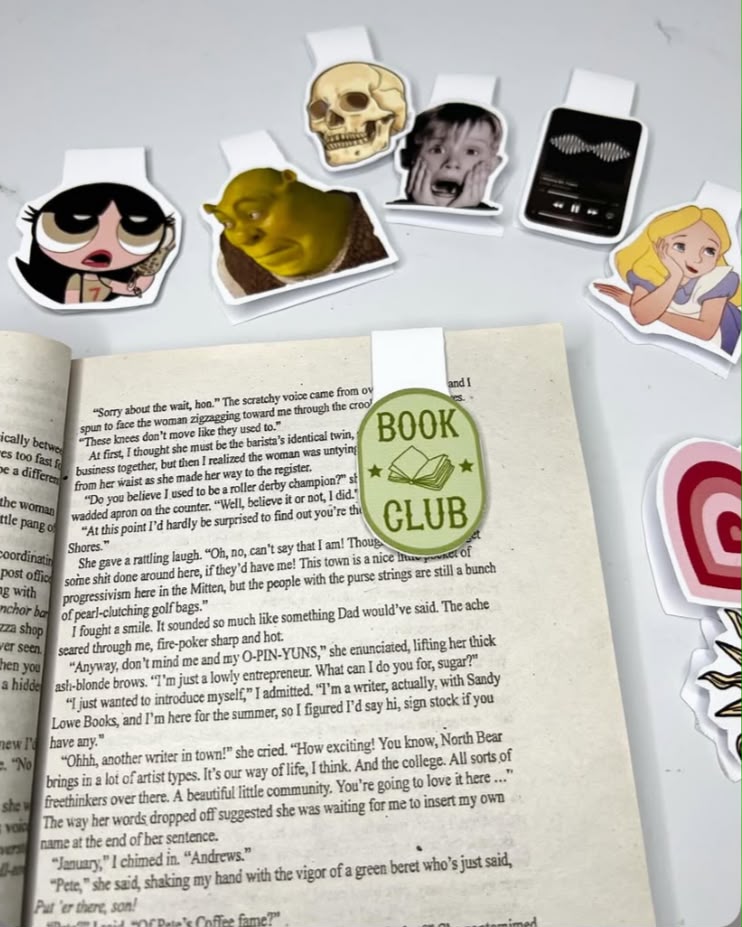 Book Club magnetic bookmark thumbnail