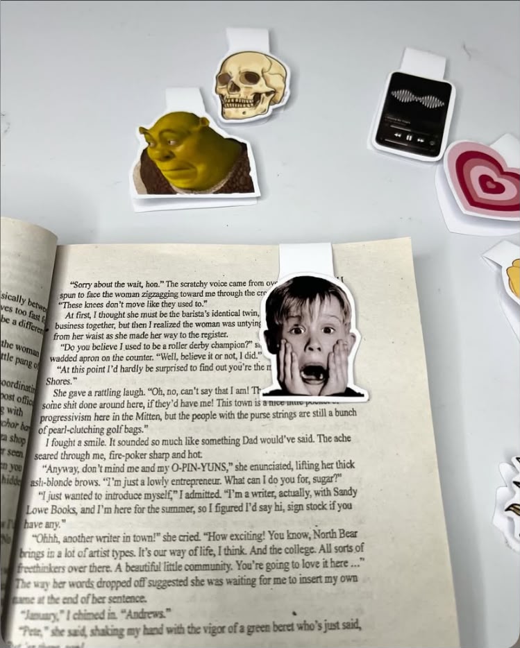 Home Alone magnetic bookmark thumbnail