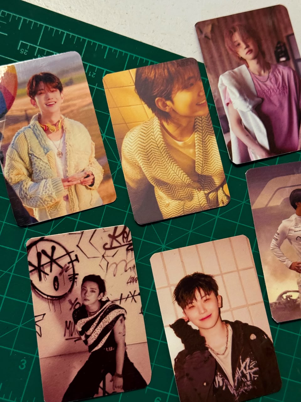 Photo card polaroids close-up thumbnail