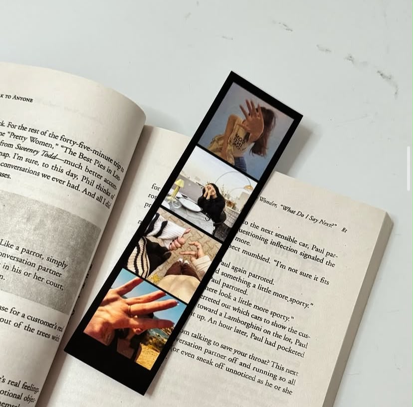 Black photostrip thumbnail